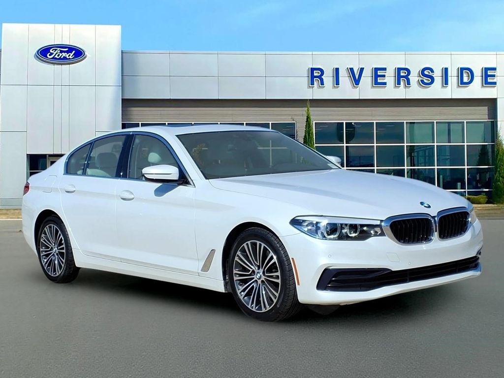 2019 BMW 5 Series 530i Sedan RWD