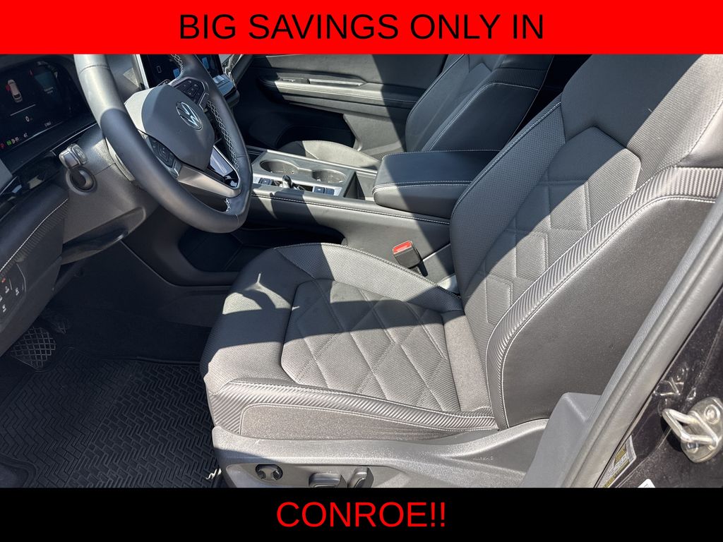 2024 Volkswagen Atlas Cross Sport 2.0T SE Black at DeMontrond Gulf Freeway