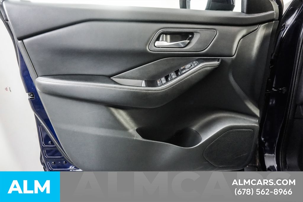 Used 2024 Blue Nissan SV image 47