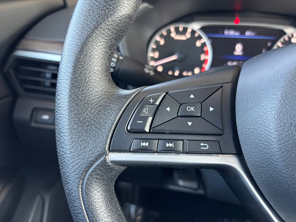 Thumbnail: 2024 Nissan Altima - 11