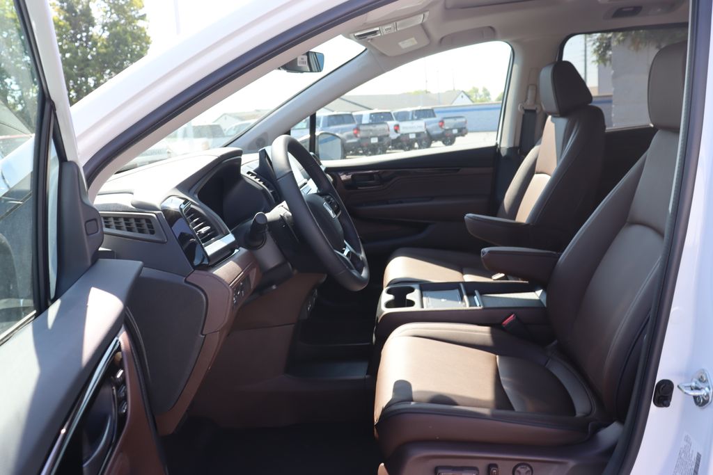 Thumbnail: 2026 Honda Odyssey - 31