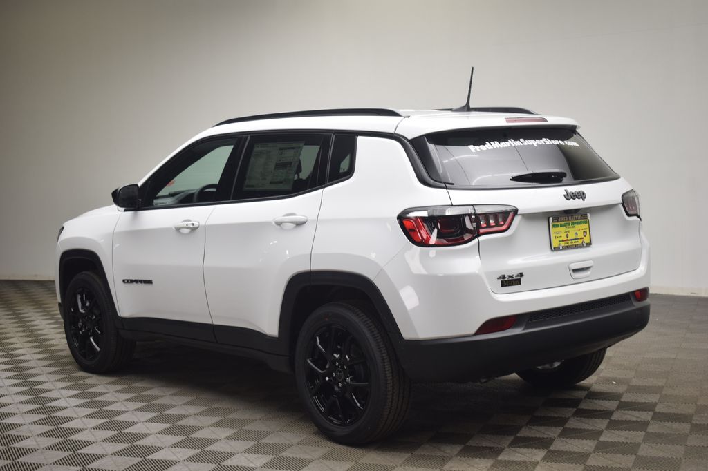 new 2026 Jeep Compass car, priced at $30,176