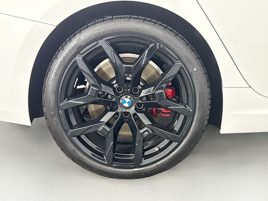 Thumbnail: 2025 BMW 3 Series - 32