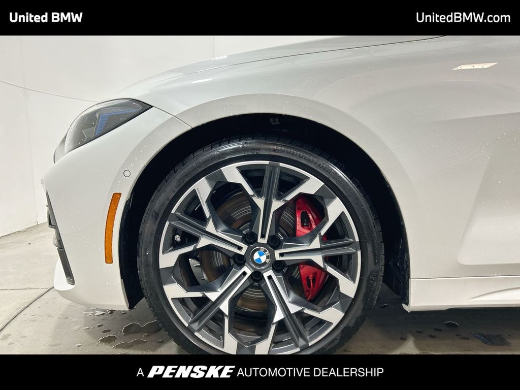 Thumbnail: 2025 BMW 4 Series - 10