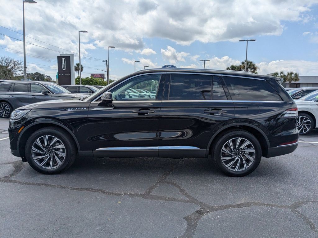 2025 Lincoln Aviator Premiere