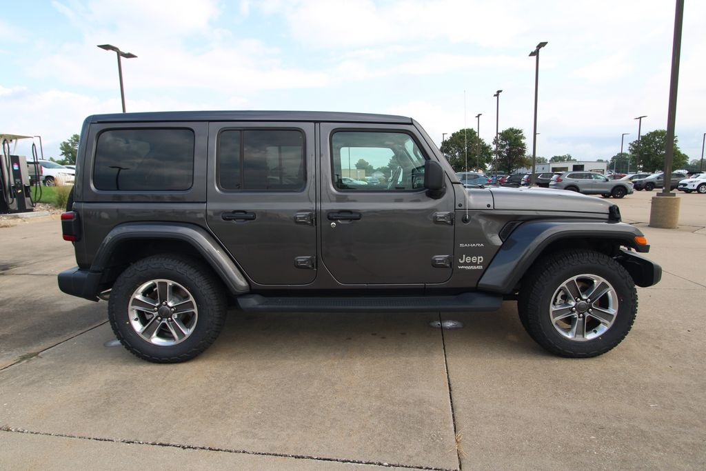 Used 2021 Jeep Wrangler SUV