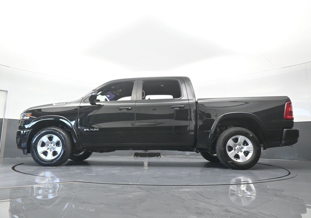 Used 2025 Diamond Black Crystal Pearlcoat Ram Big Horn/Lone Star image 62