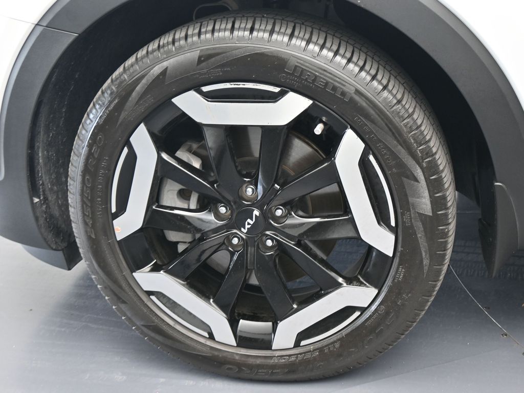 Used 2023 Glacial White Pearl Kia EX image 32