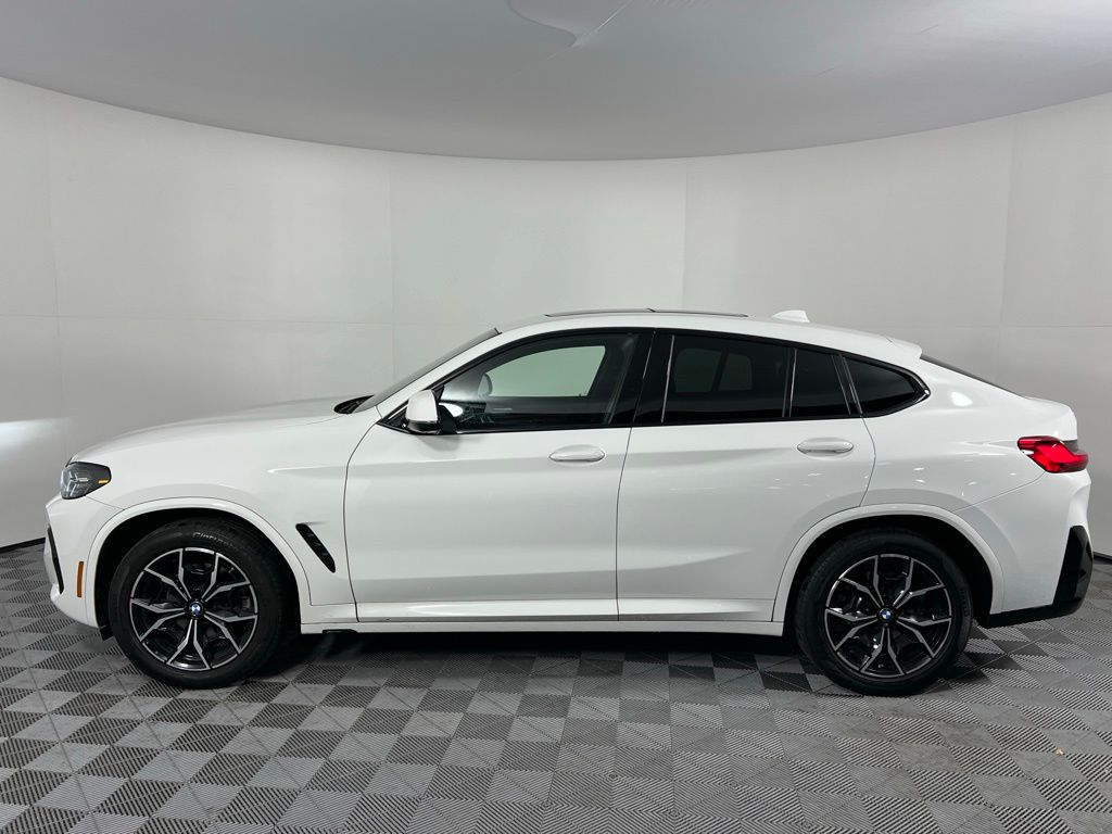 Thumbnail: 2024 BMW X4 - 7