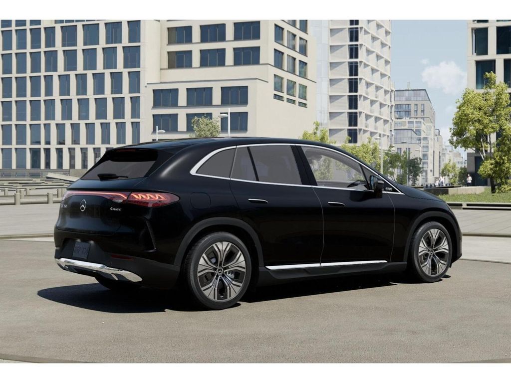 EQE 350 4MATIC SUV