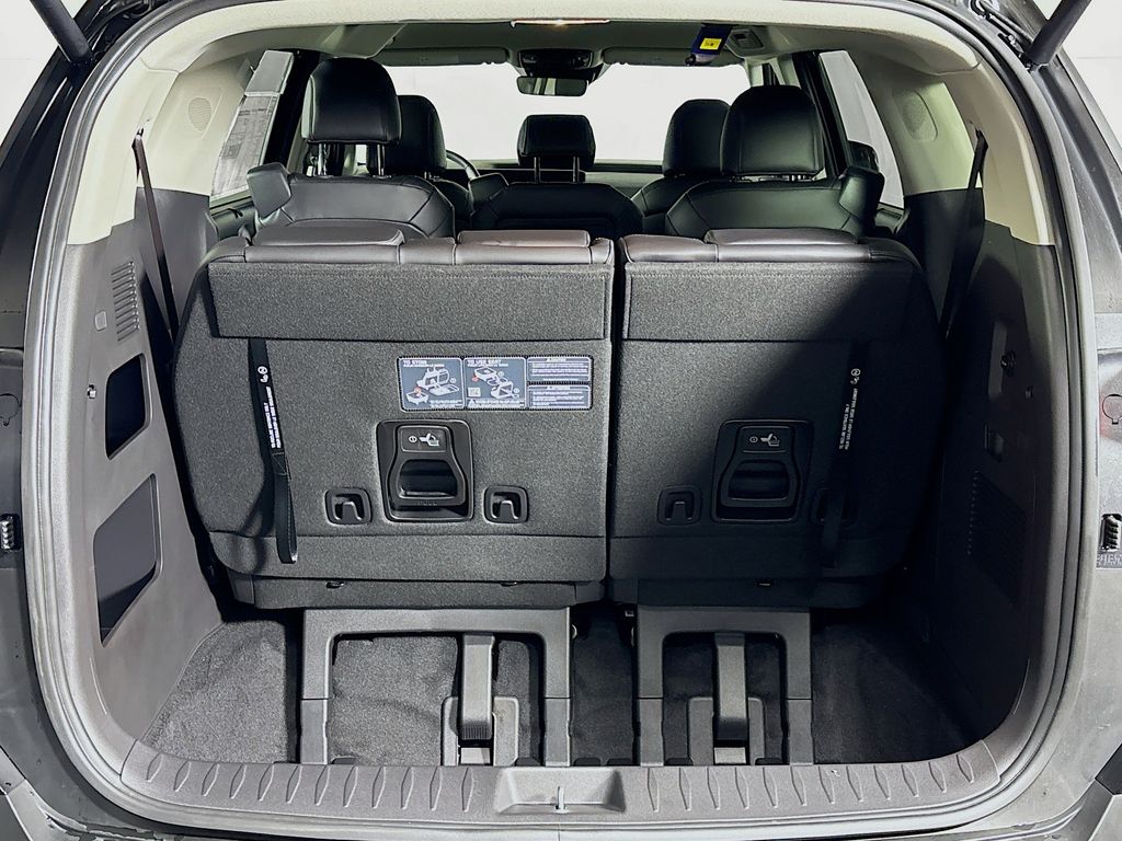2025 Kia Carnival Hybrid EX