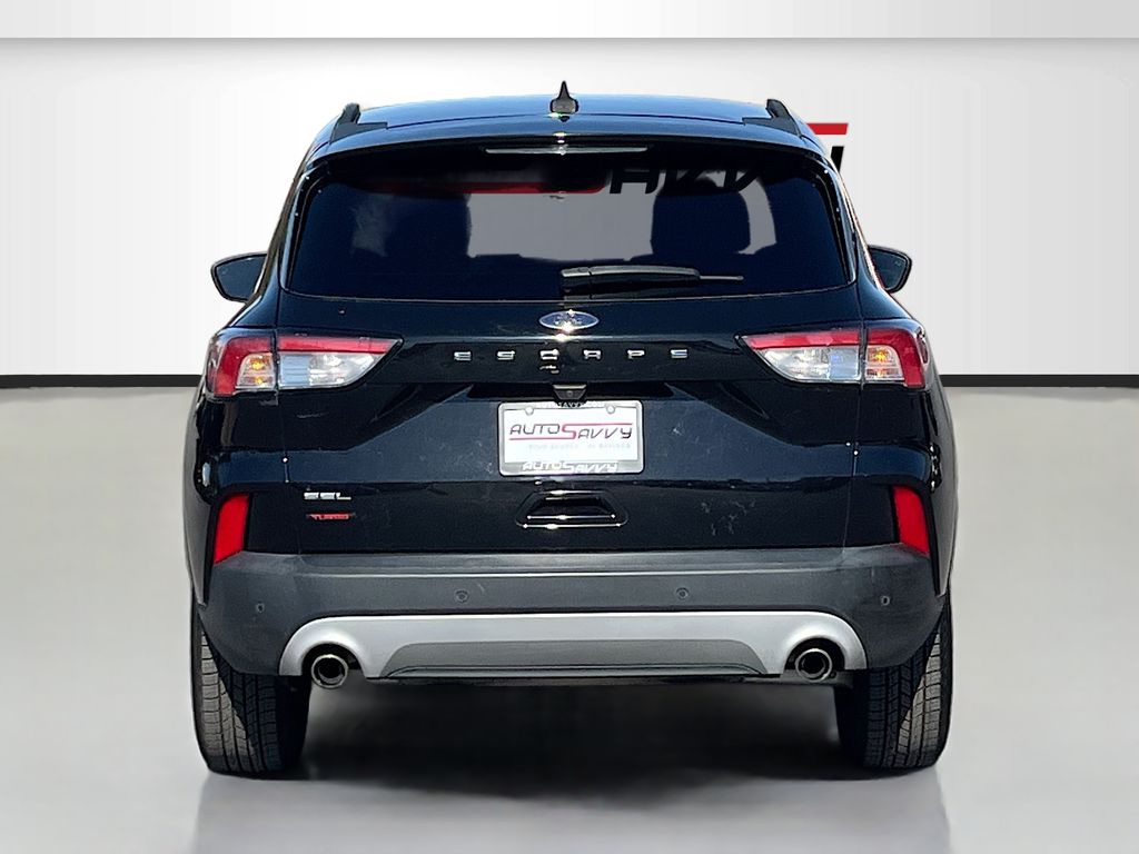 Used 2022 Black Ford SEL image 5