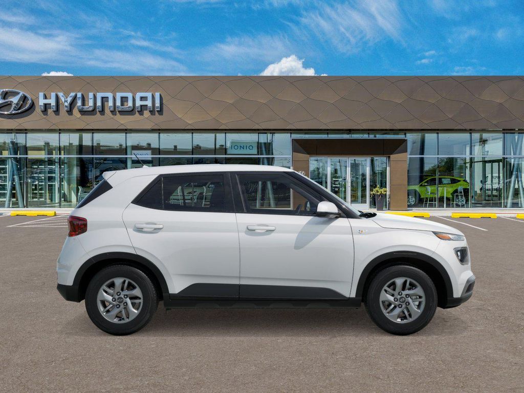 New 2026 White Hyundai SE image 7