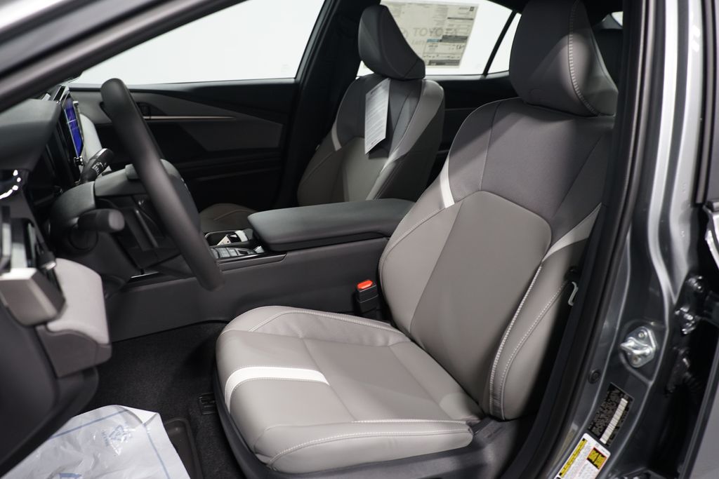 Thumbnail: 2026 Toyota Camry - 28