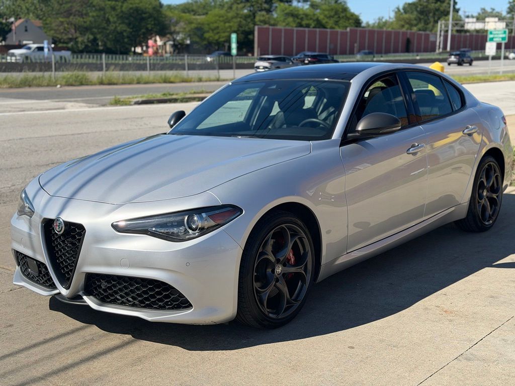 2019 Alfa Romeo Giulia 2.0 Ti Sport Auto AWD's photo