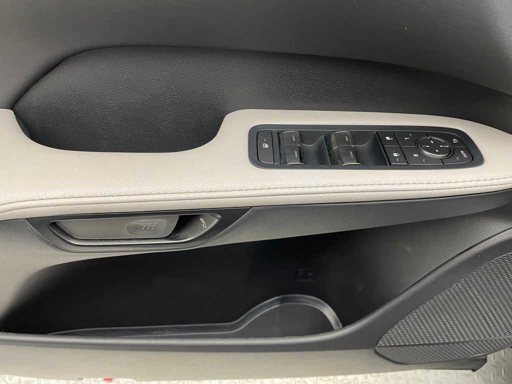 Thumbnail: 2024 Lexus RX - 10