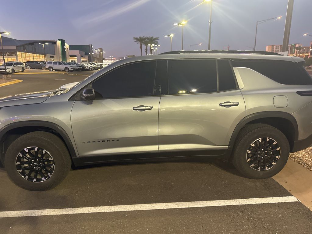 Thumbnail: 2024 Chevrolet Traverse - 5