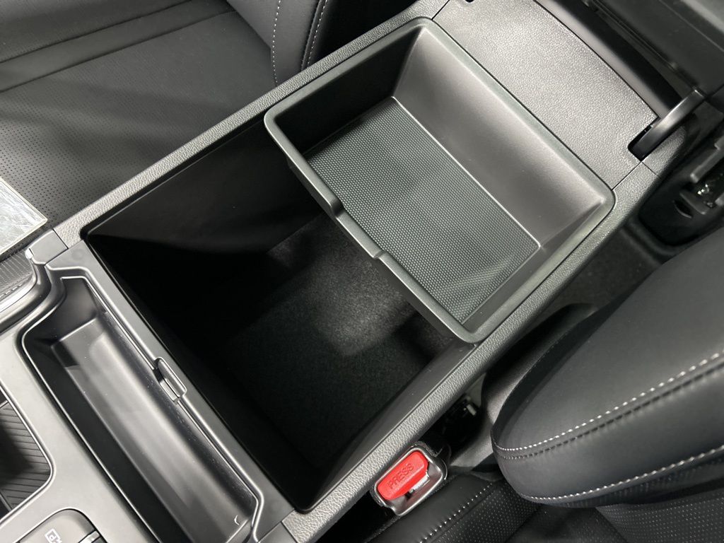 new 2026 Kia Sorento Hybrid car, priced at $43,415