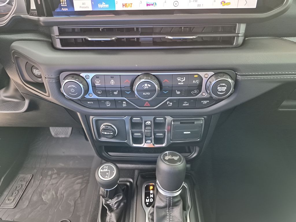 New 2026 Green Jeep Sahara image 38