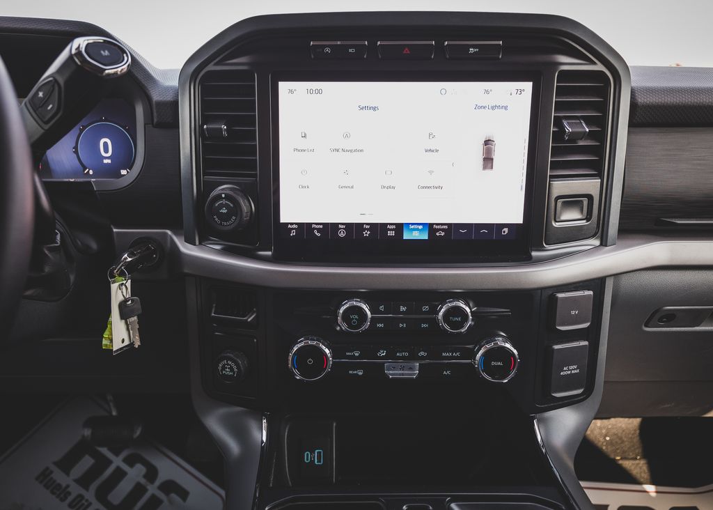 View vehicle photo 5