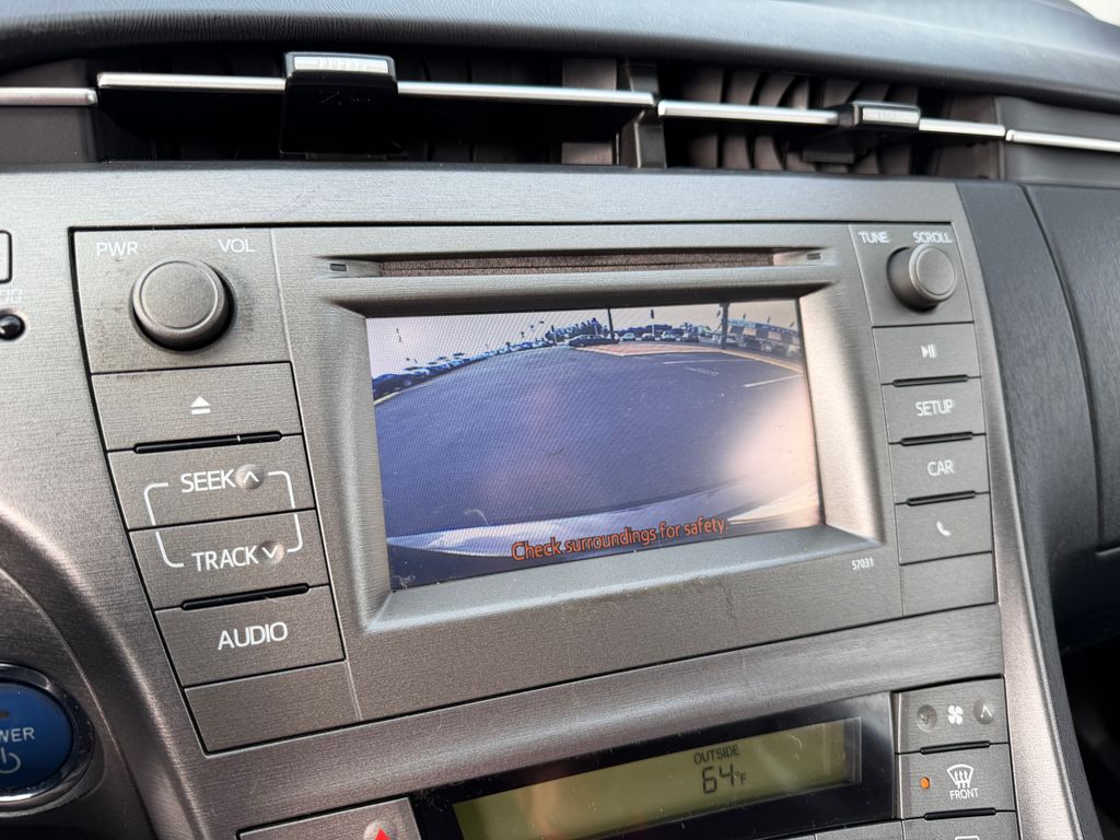 Thumbnail: 2015 Toyota Prius - 26