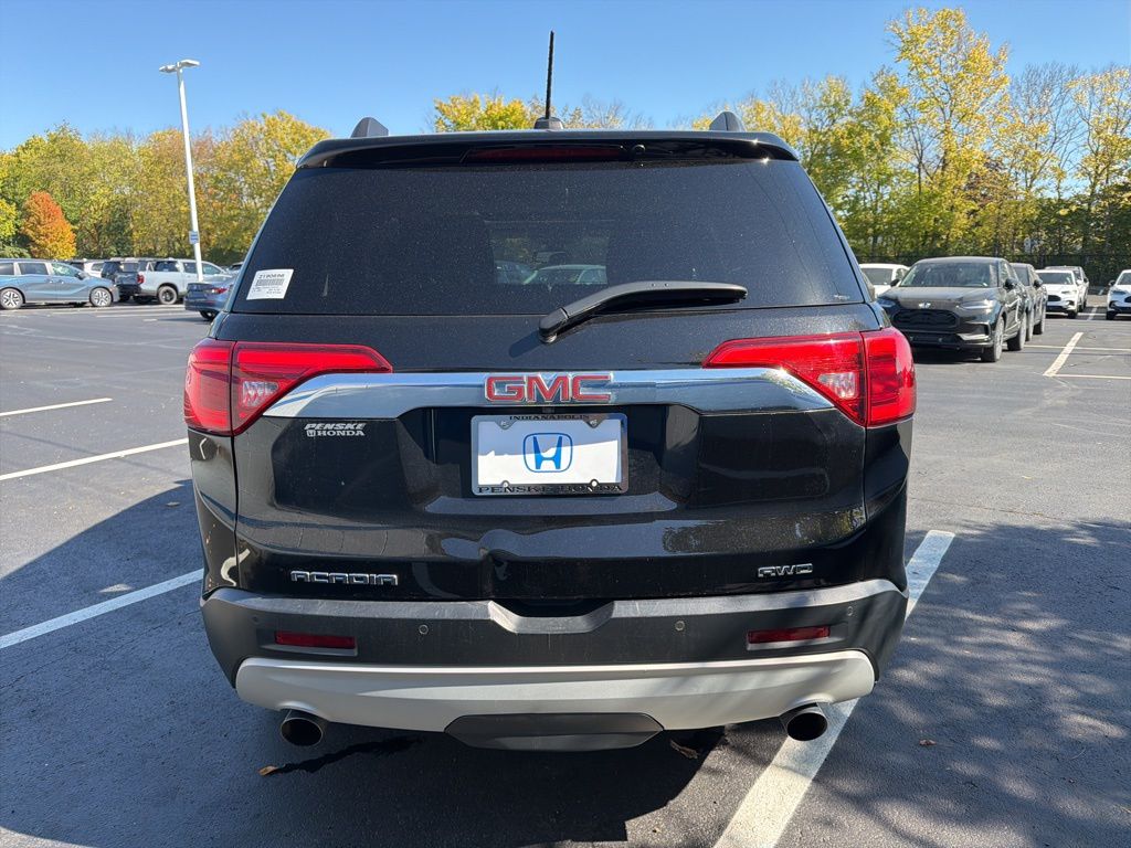 Thumbnail: 2017 GMC Acadia - 4