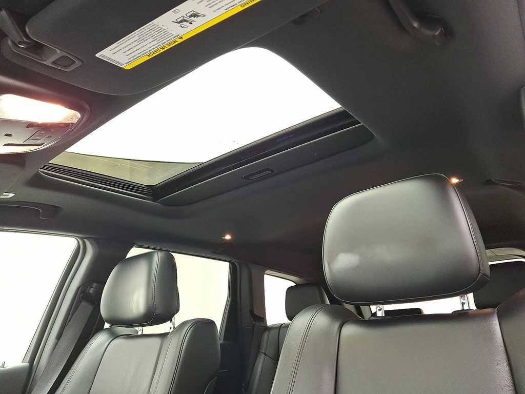 Thumbnail: 2019 Jeep Grand Cherokee - 14