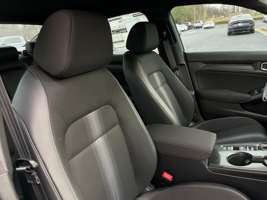 Thumbnail: 2026 Honda Civic - 31