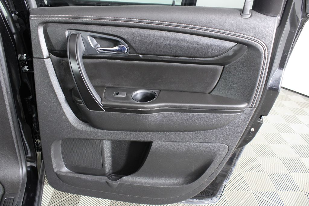 Used 2016 Chevrolet Traverse for sale in 