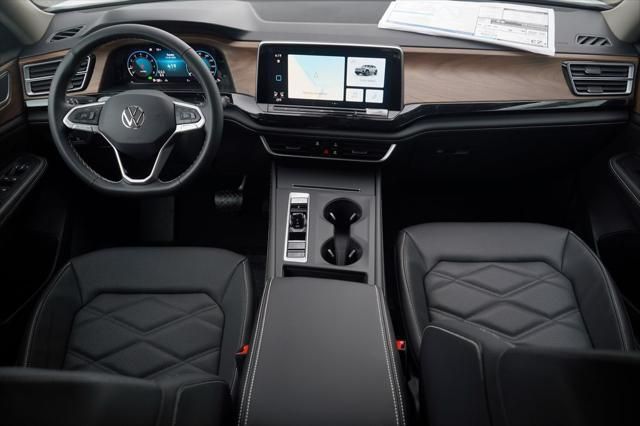 Thumbnail: 2026 Volkswagen Atlas - 8