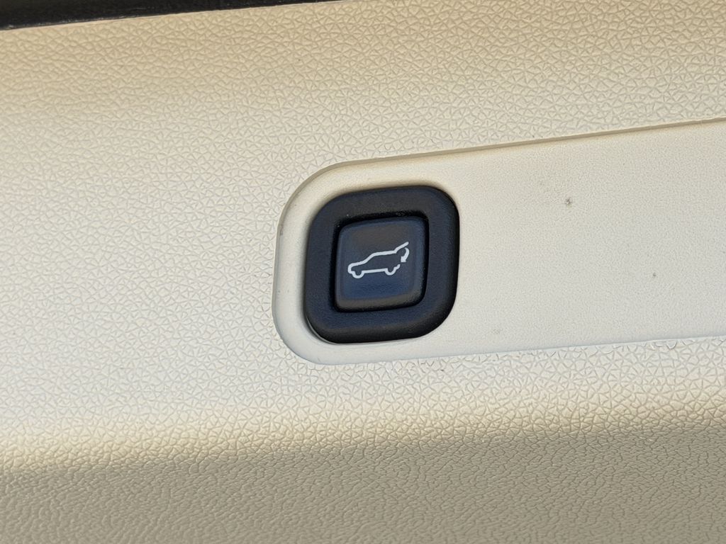Used 2014 Cadillac Escalade SUV