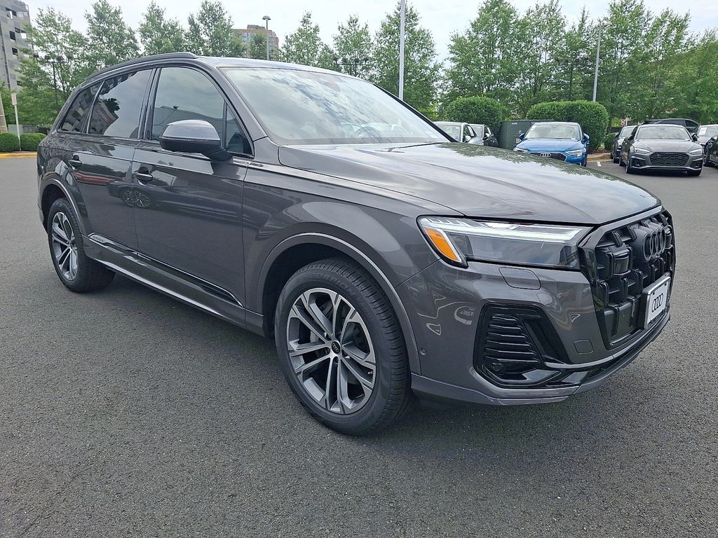 Thumbnail: 2026 Audi Q7 - 2