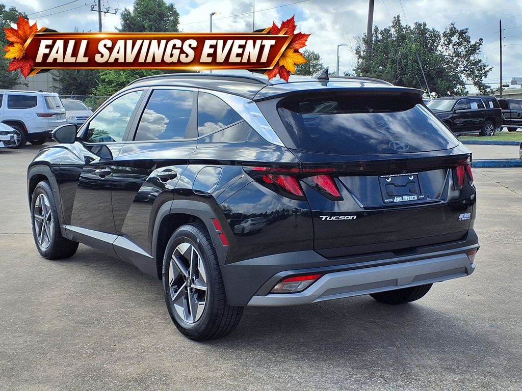 2025 Hyundai Tucson SEL Black at Bayshore Chrysler Jeep Dodge Ram