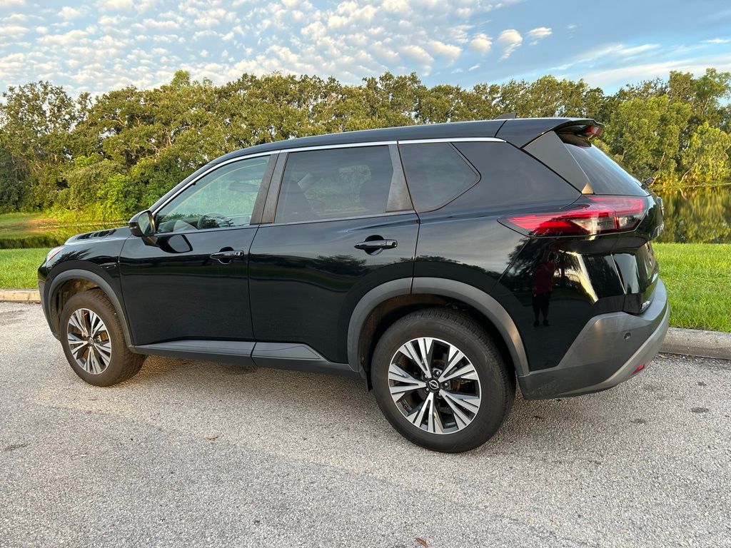 Thumbnail: 2022 Nissan Rogue - 3