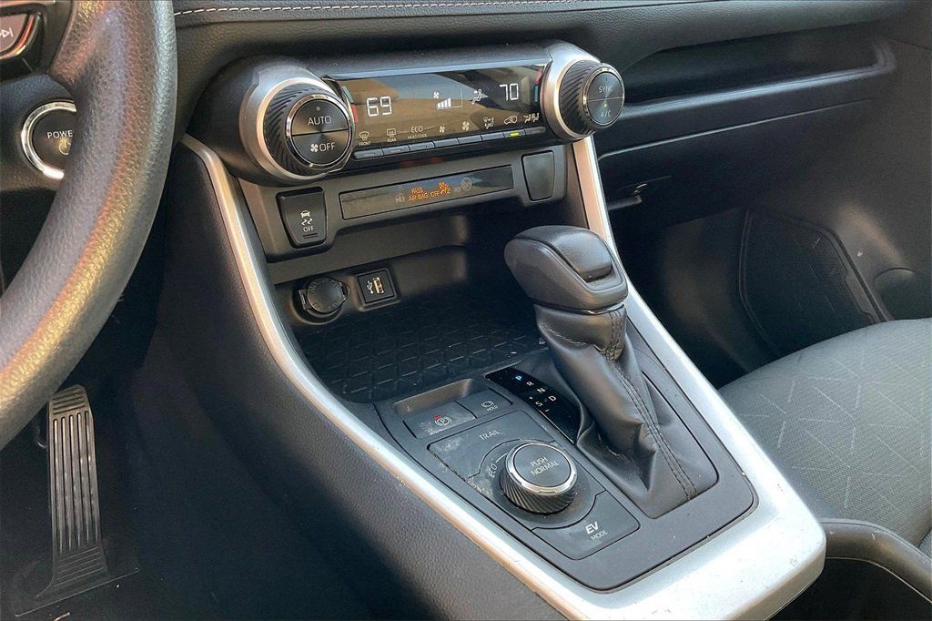 2024 Toyota RAV4 Hybrid