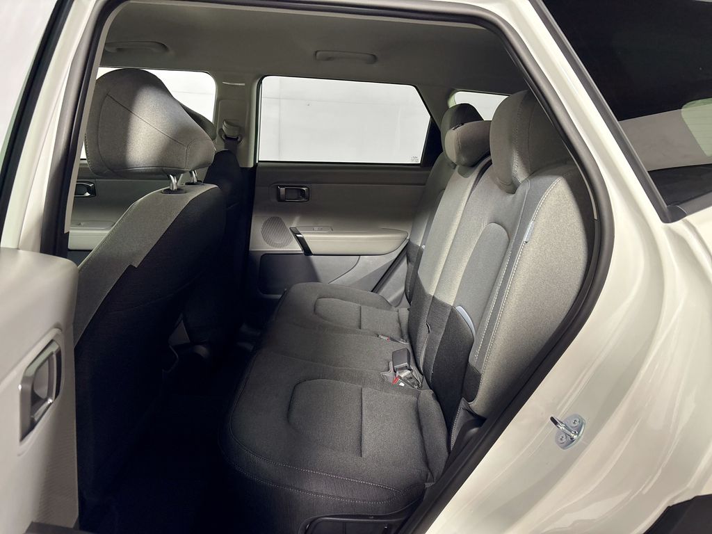 2027 Kia Seltos LX