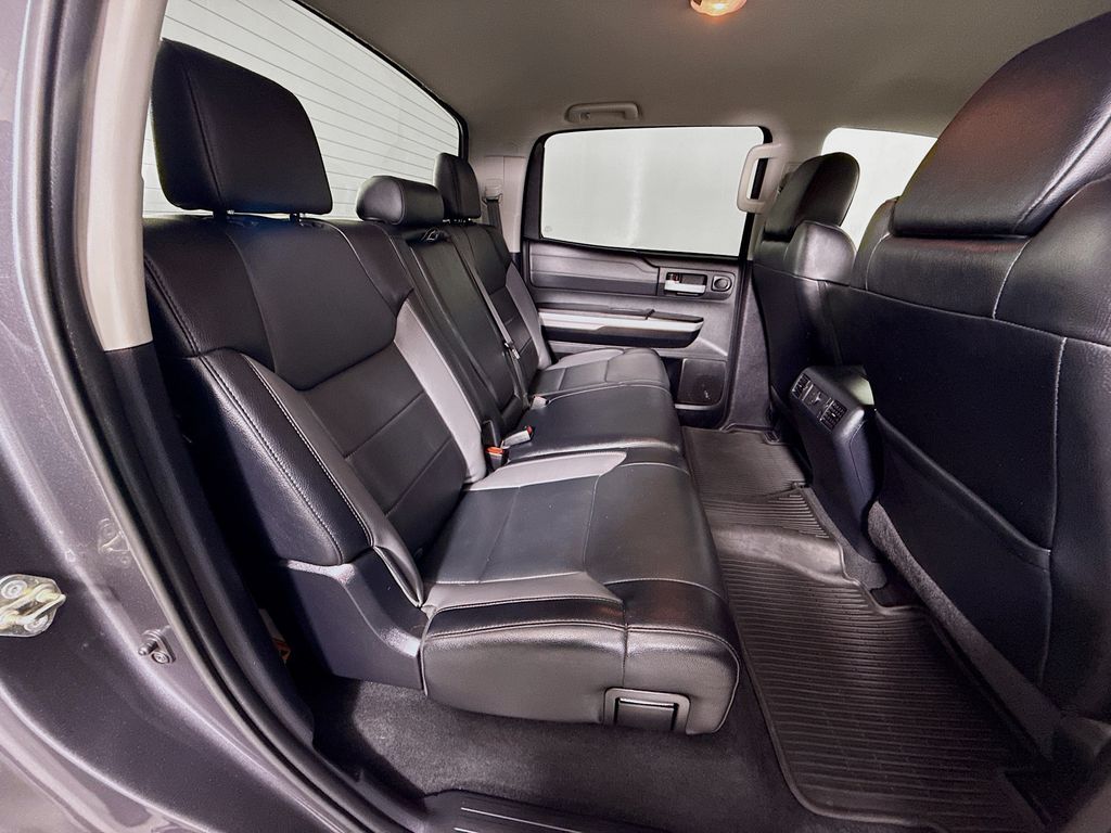 Thumbnail: 2019 Toyota Tundra - 27