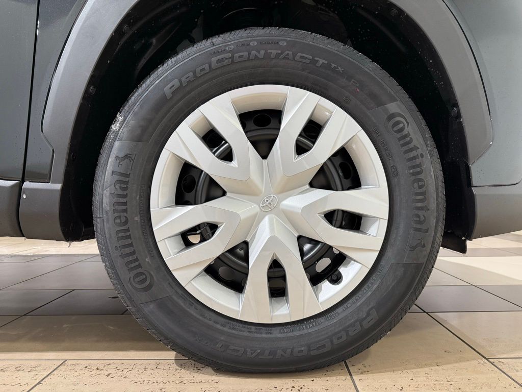 Thumbnail: 2026 Toyota Corolla Cross - 9