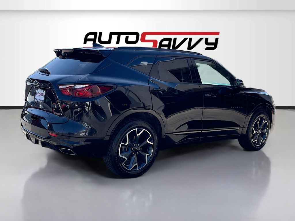 Used 2020 Black Chevrolet RS image 7