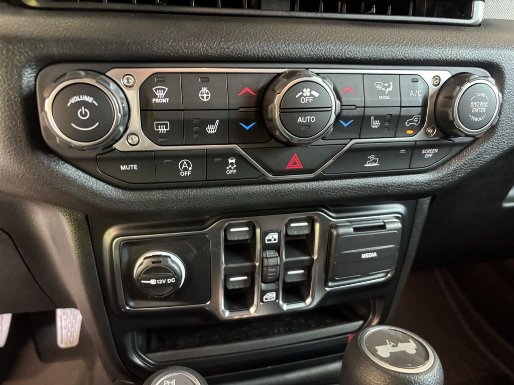 car-gallery-16
