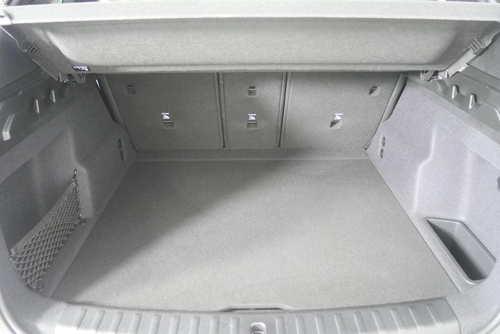 Thumbnail: 2024 BMW X1 - 17