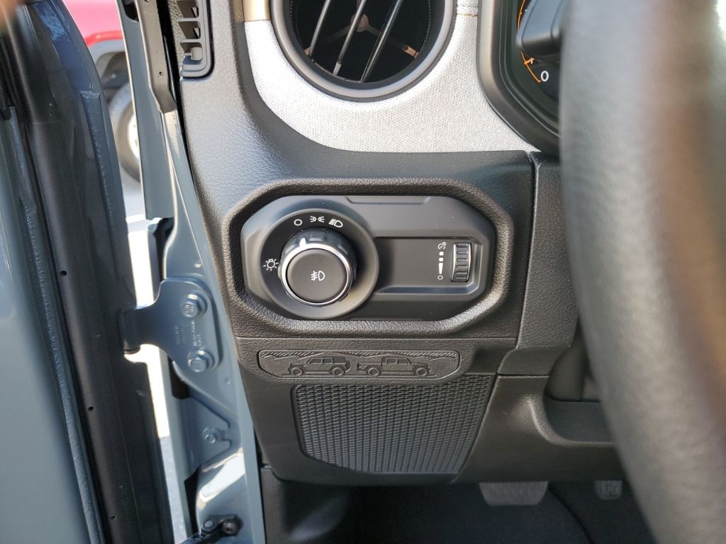 New Car 2025 Jeep Wrangler  For Sale Under $40,000 In Austin, Texas