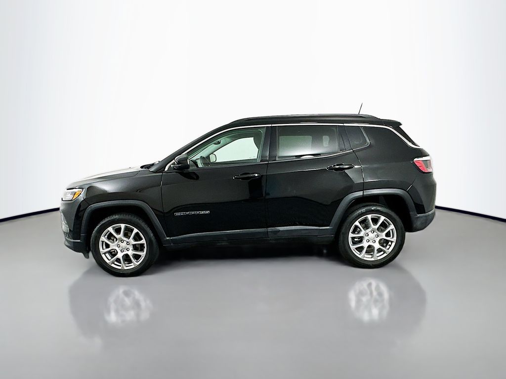 Thumbnail: 2022 Jeep Compass - 8