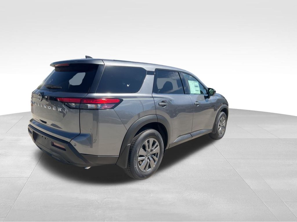 2025 Gun Metallic Nissan Pathfinder S FWD SUV