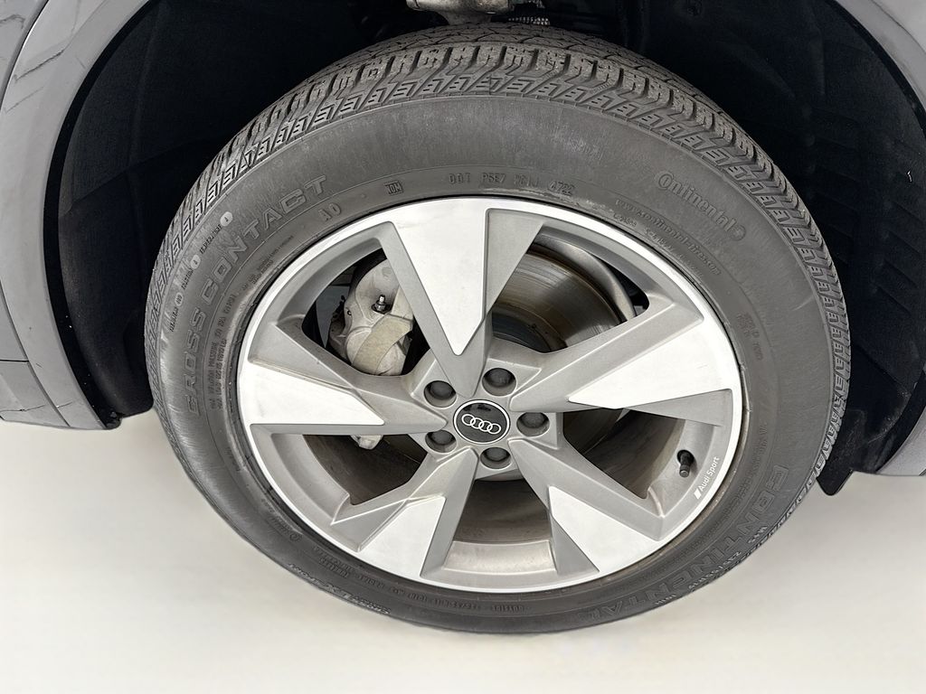 Thumbnail: 2023 Audi Q5 - 30