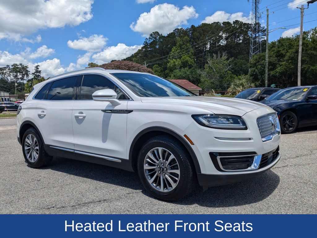 2019 Lincoln Nautilus Select