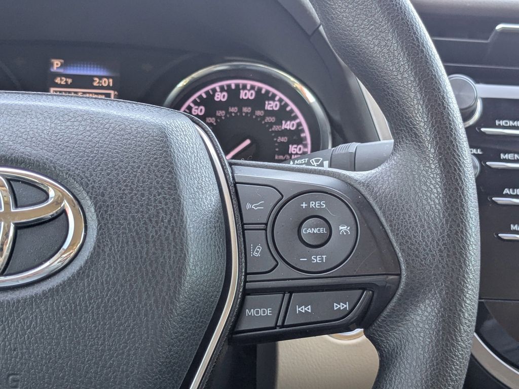 2020 Toyota Camry LE