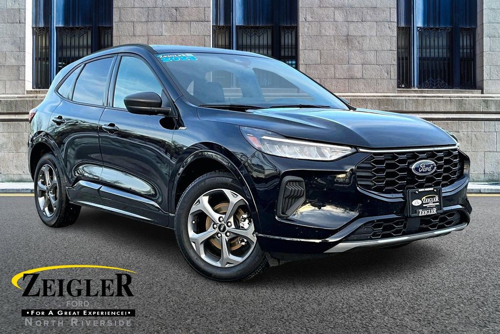 2023 Ford Escape ST-Line AWD