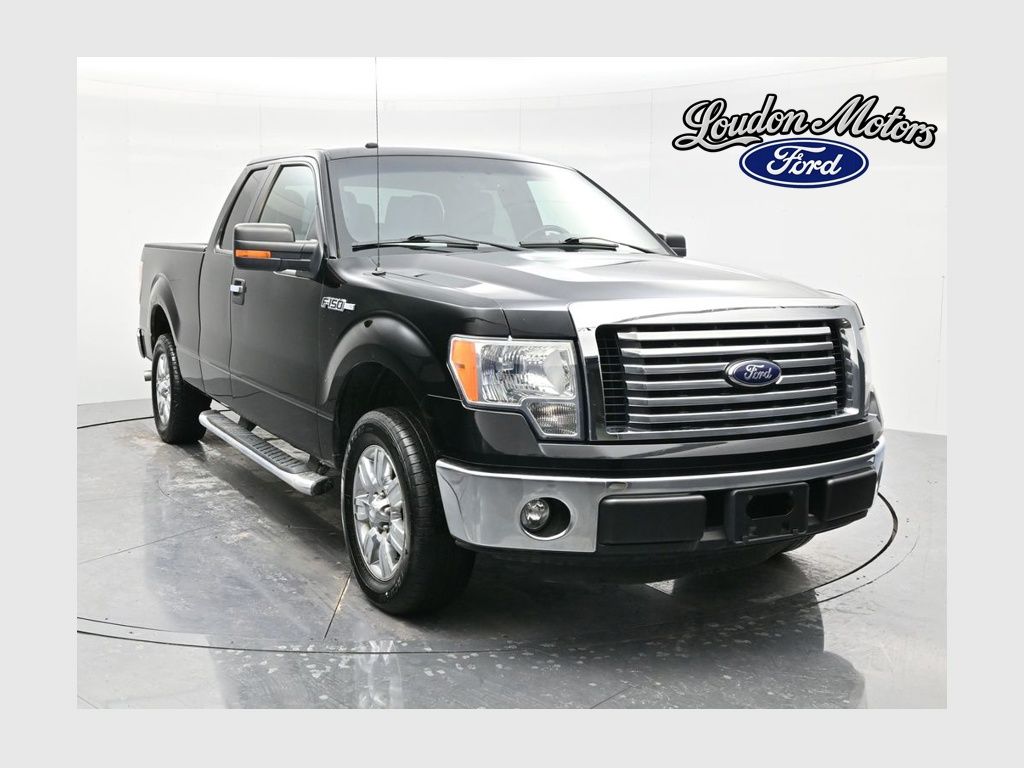 Black 2011 Ford F-150 XLT SuperCab Pickup Truck 4X2 6-Speed Automatic