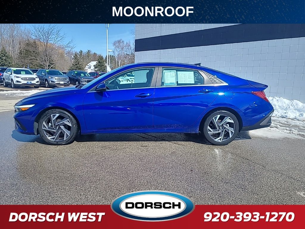 used 2025 Hyundai Elantra Hybrid car, priced at $23,904